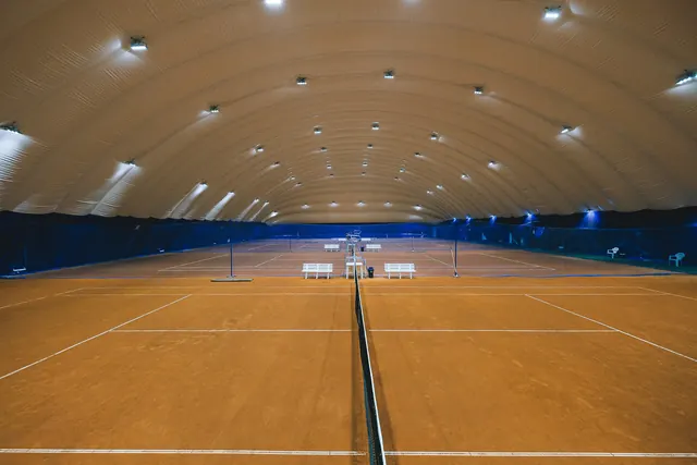 Energy Arena — теннисный корт